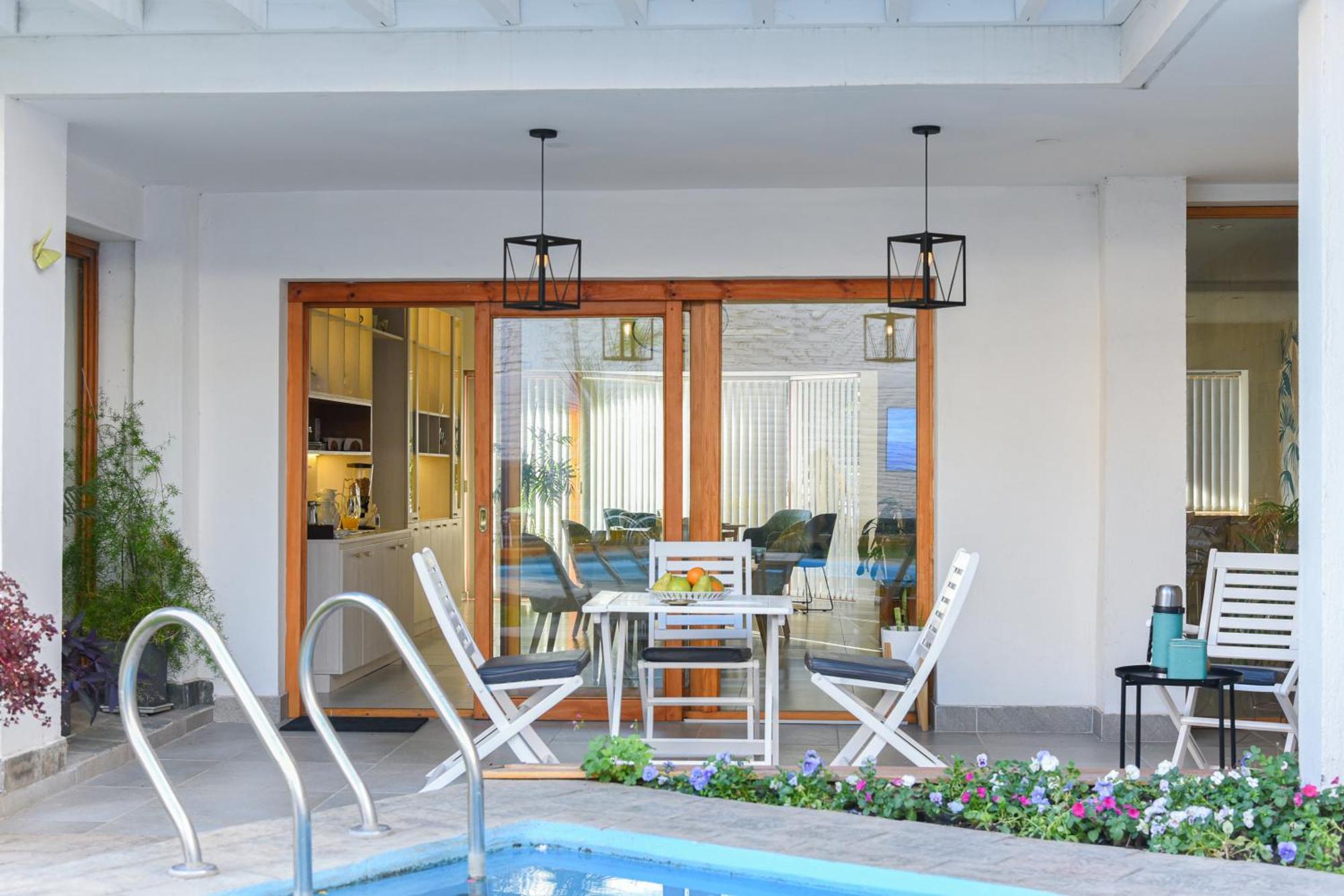 La Morada Petit Hotel Neuquen Bagian luar foto