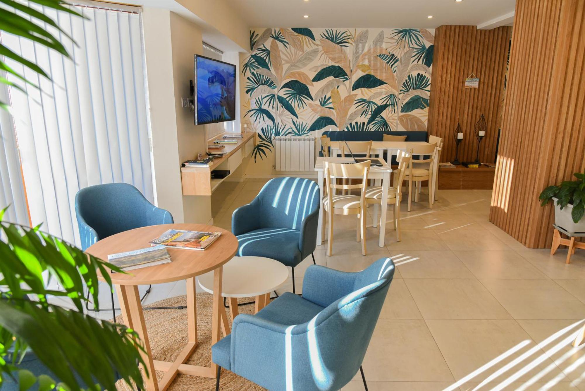 La Morada Petit Hotel Neuquen Bagian luar foto
